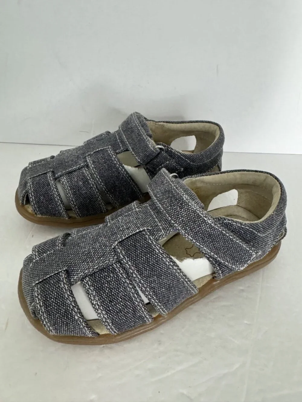 NIB See Kai Run Dillon II Gray Canvas Fisherman Sandal Toddler US 10 EU 27
